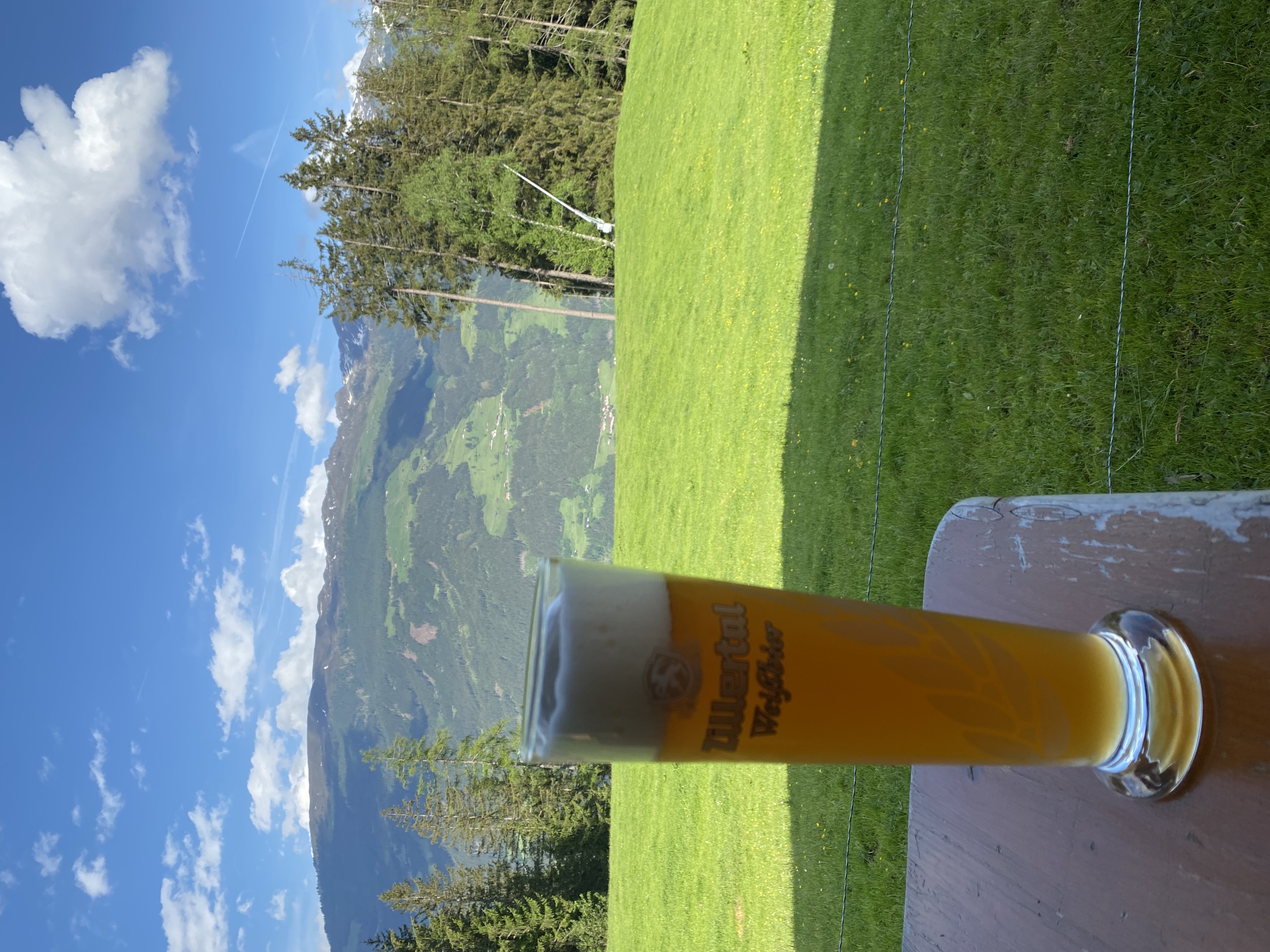 Sommerliche Berglandschaft rund um Ried-Asten
